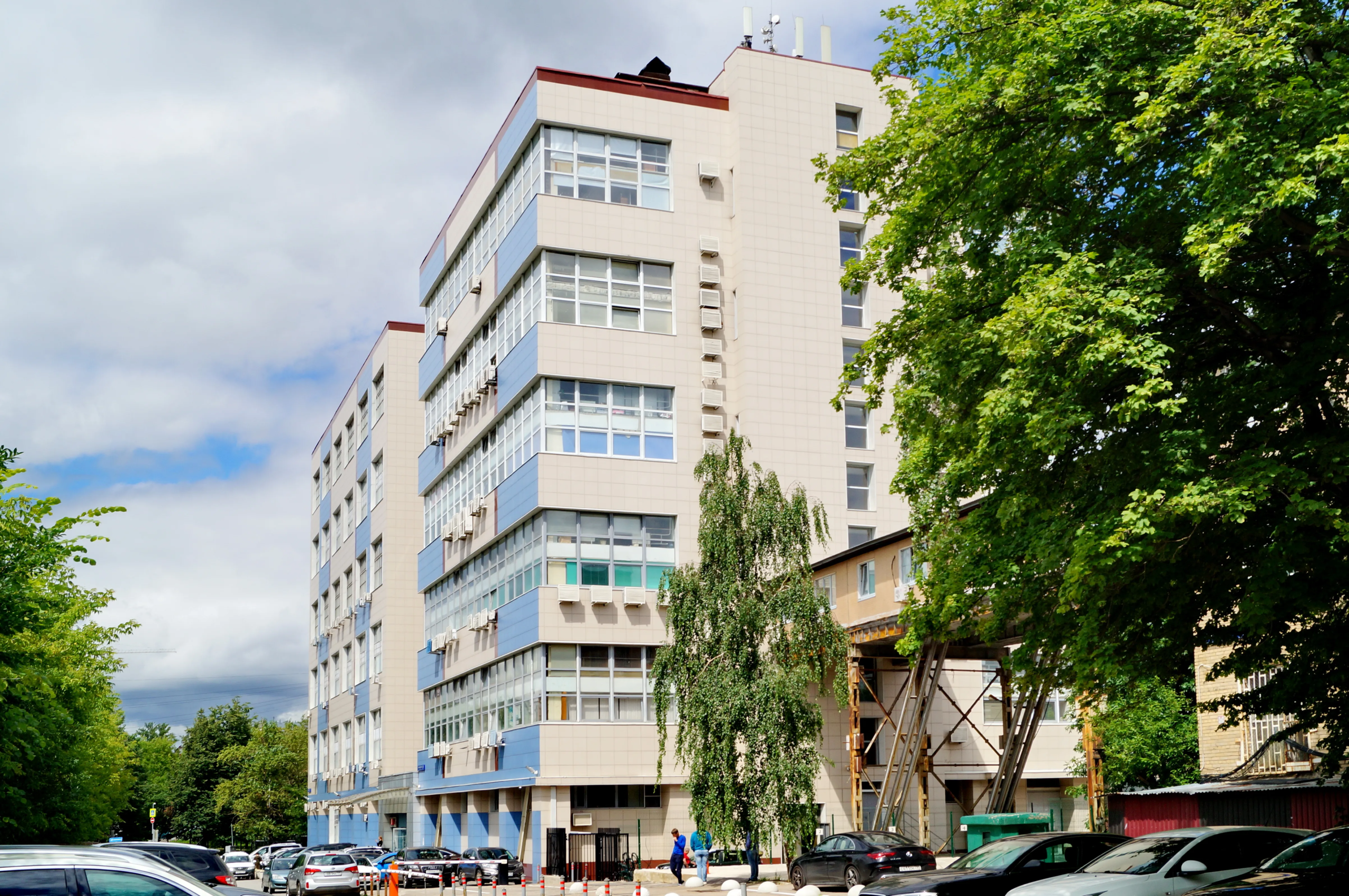 Современный офисный комплекс